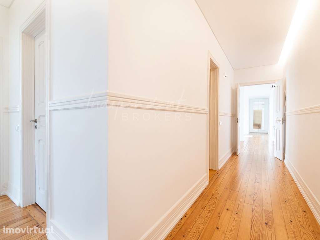 APARTAMENTO T3 COM VISTA RIO + GARAGEM [LAPA] - Grande imagem: 4/15