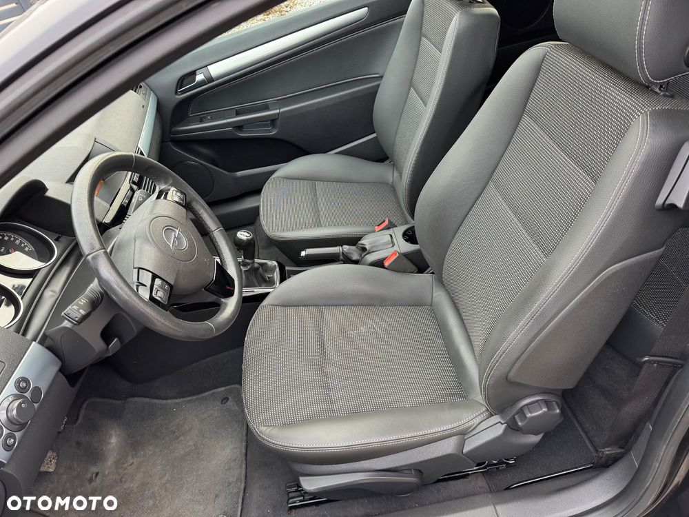 Opel Astra - 9
