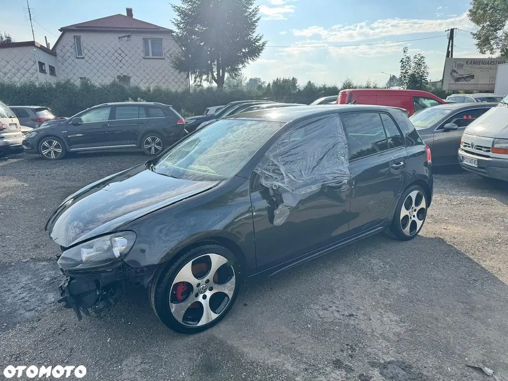 Volkswagen Golf VI 2.0 TSI GTI - 8