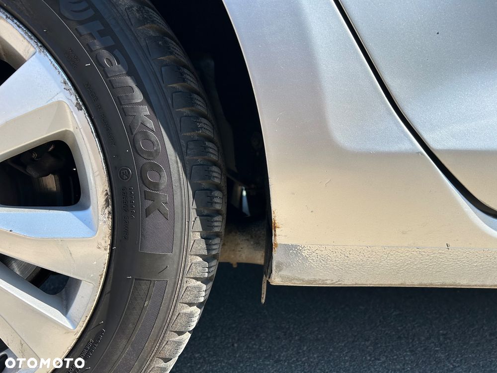 Volkswagen Golf 1.6 TDI BlueMotion Trendline - 36