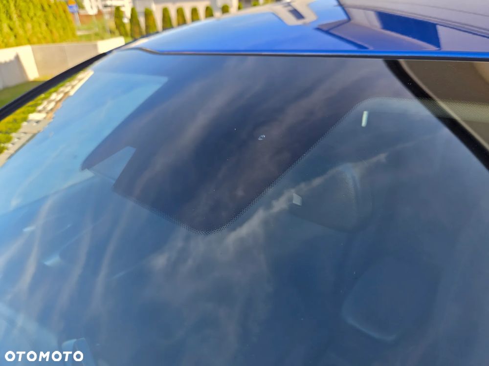 Kia Ceed 1.5 T-GDI M - 12
