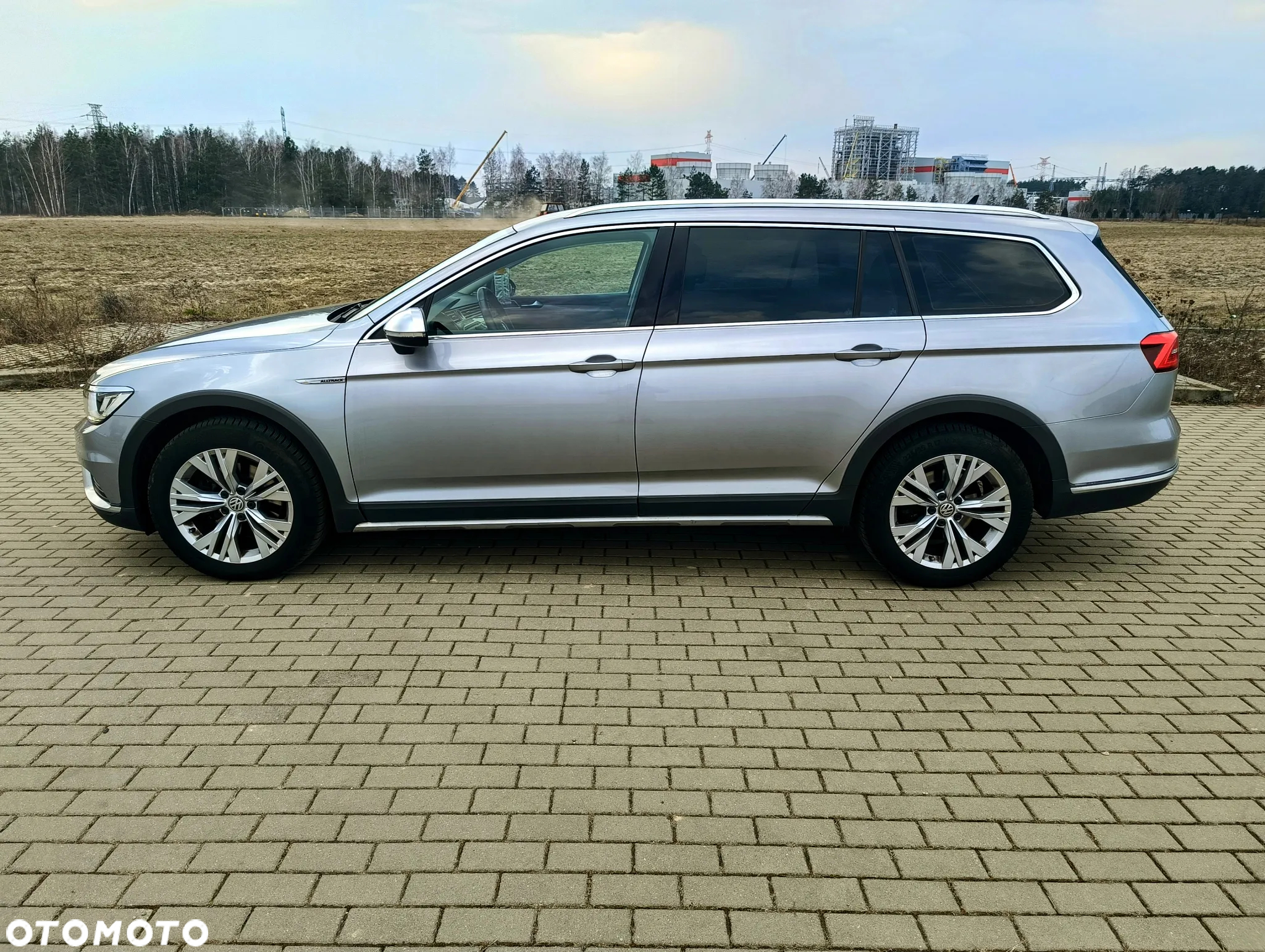 Volkswagen Passat Alltrack - 3