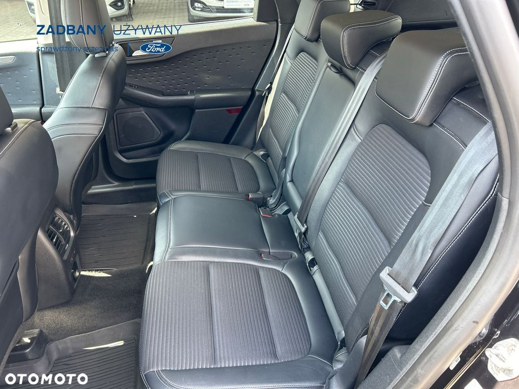 Ford Kuga - 11