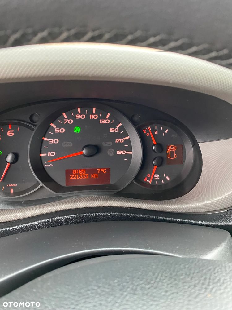 Nissan KONTENER/ IZOTERMA - 4