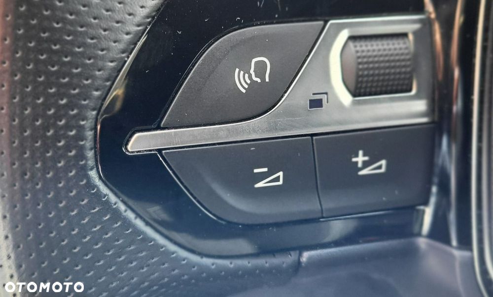Peugeot 2008 1.2 PureTech GT S&S EAT8 - 15