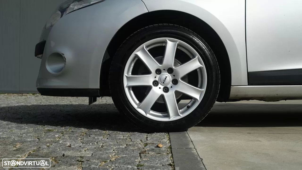 Renault Mégane Sport Tourer - 2