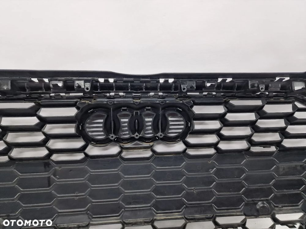 AUDI A3 8Y0 S-LINE 20- ATRAPA / GRILL PRZEDNI PRZÓD BEZ PDC , NR 8Y0853651A , NR AUKCJI GL66 - 18