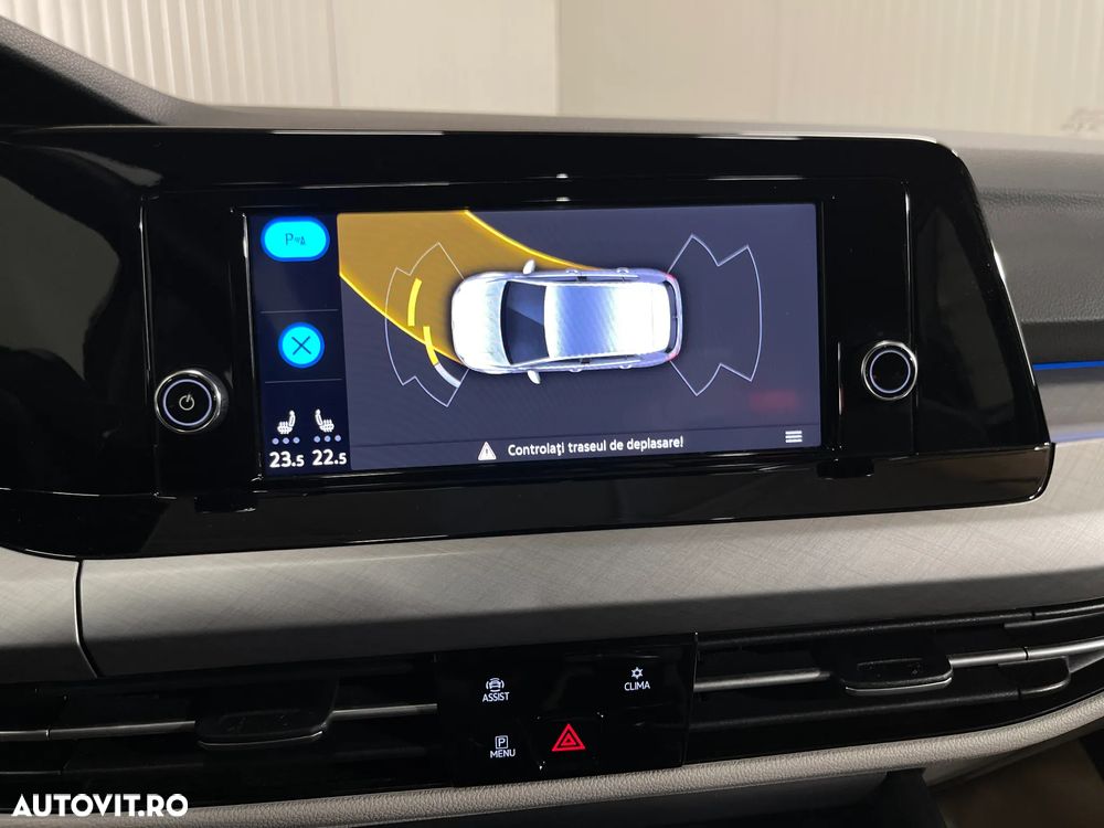 Volkswagen Golf 1.5 TSI ACT Life - 15