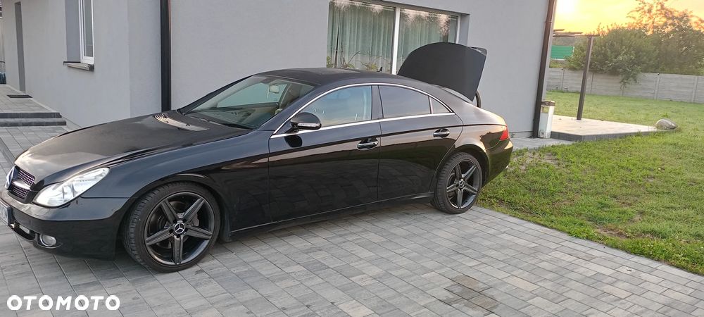 Mercedes-Benz CLS 350 CGI 7G-TRONIC - 24