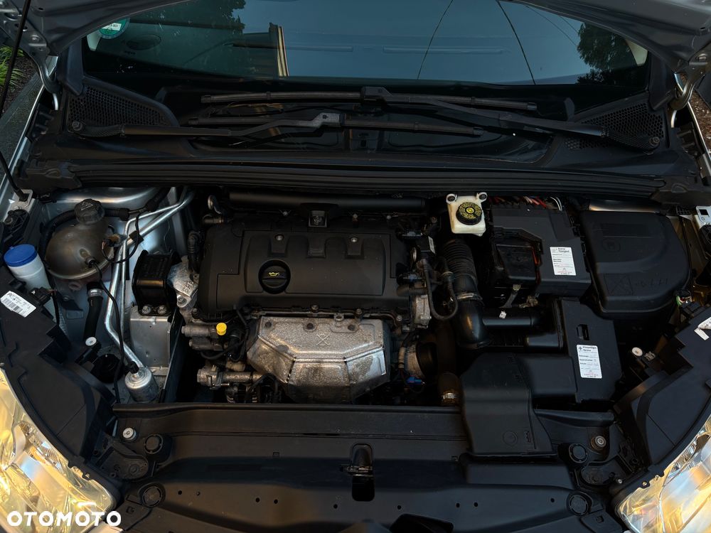 Citroën C4 VTi 120 Attraction - 16