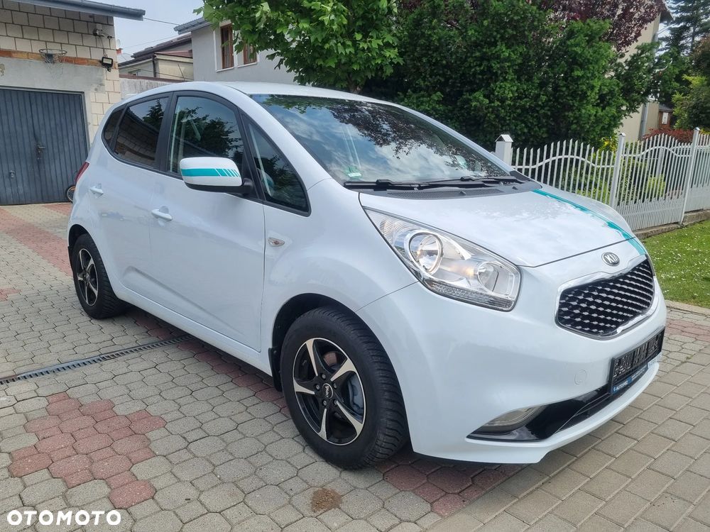 Kia Venga 1.6 CVVT Dream Team Edition - 4