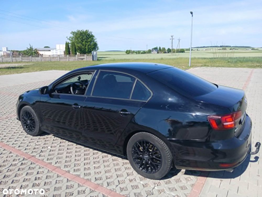 Volkswagen Jetta 1.4 TSI BMT Highline DSG - 9