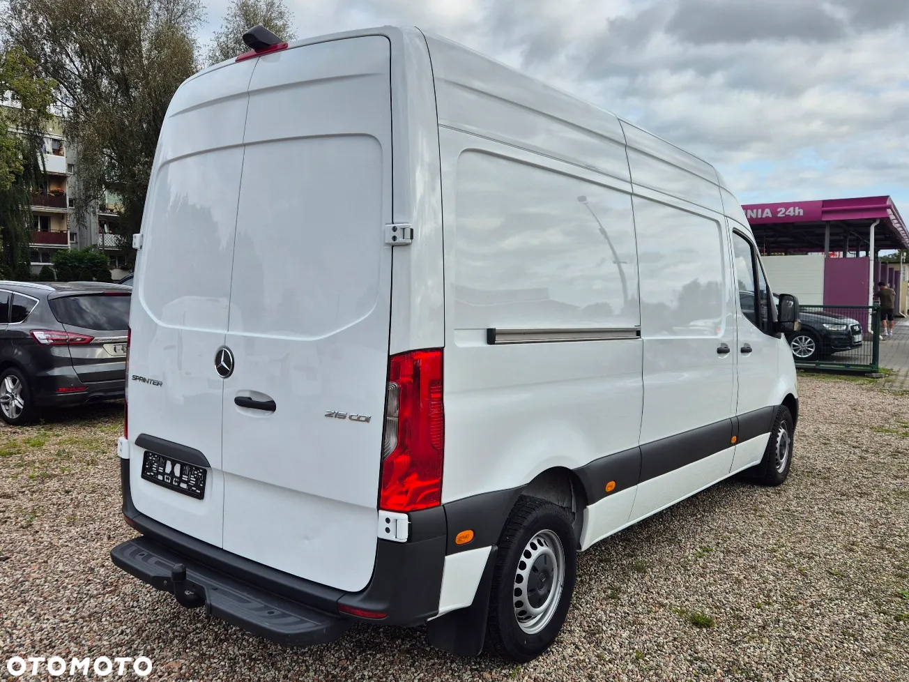 Mercedes-Benz Sprinter - 3