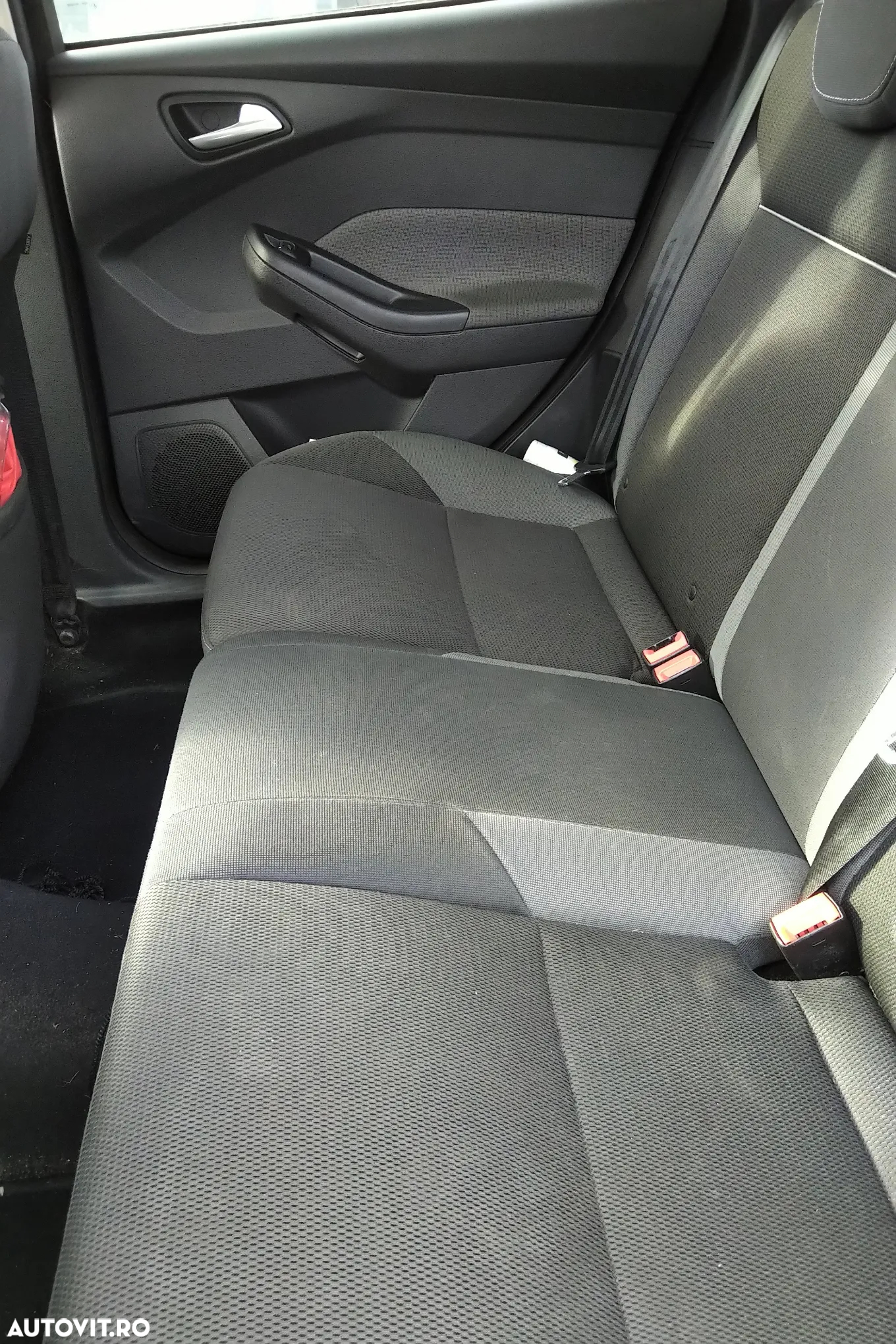Ford Focus 1.6 TDCi DPF Start-Stopp-System Titanium - 7