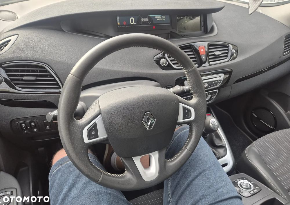Renault Grand Scenic TCe 130 Bose Edition - 18
