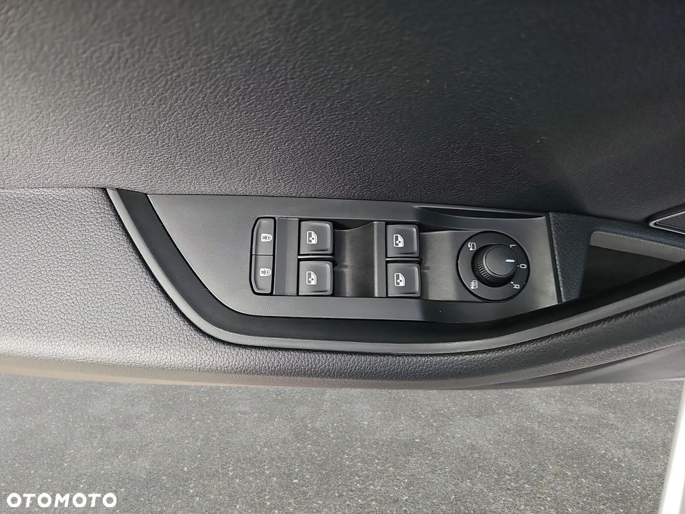 Skoda Superb 1.5 TSI Ambition DSG - 12