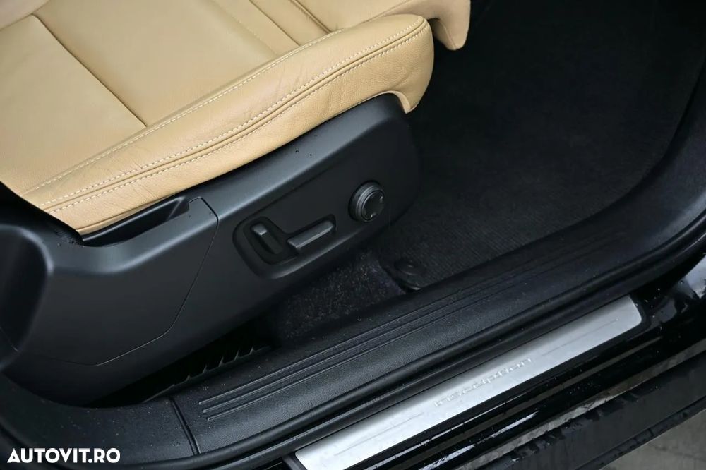 Volvo XC 40 T5 AWD Geartronic Inscription - 16