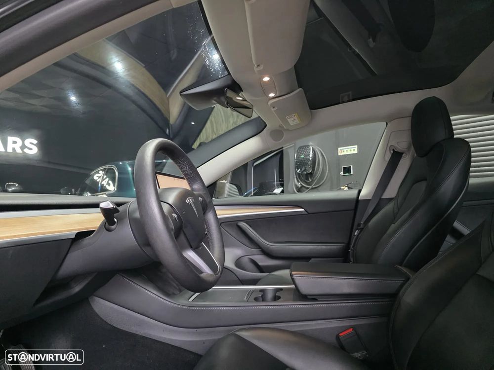 Tesla Model 3 Premium Long Range RWD - 6