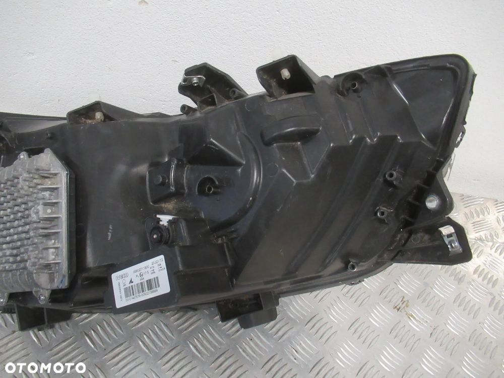 LAMPA PRZEDNIA PRZÓD LEWA IVECO DAILY IV 4 LIFT FULL LED 2019 - 17