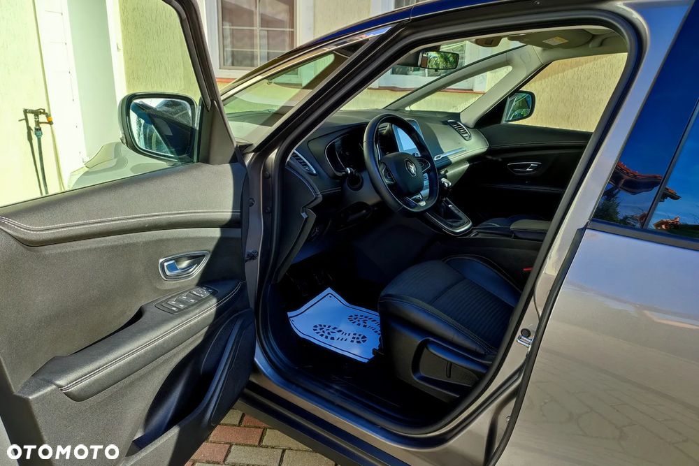 Renault Scenic 1.7 Blue dCi Zen - 22