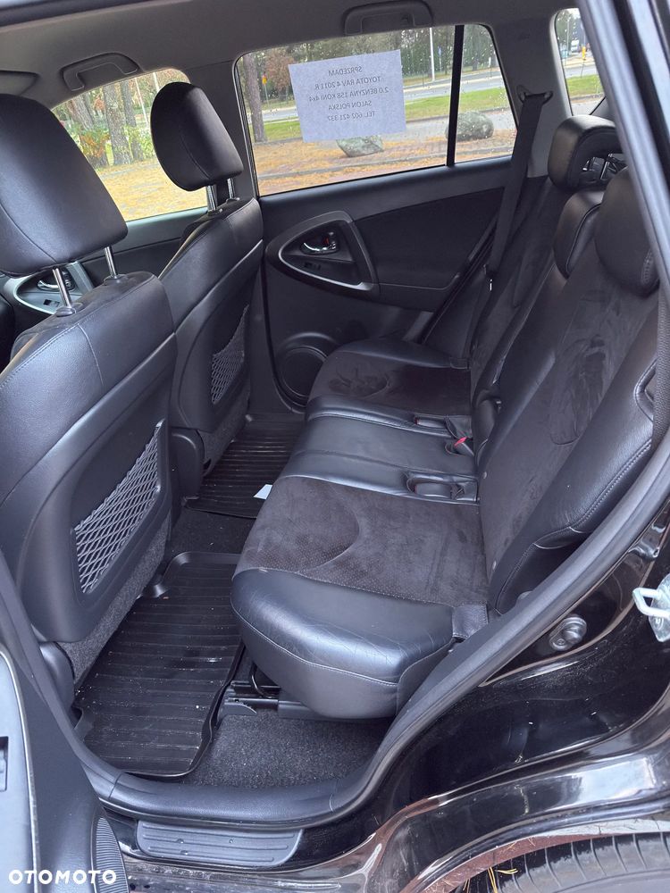 Toyota RAV4 2.0 VVT-i Premium - 10