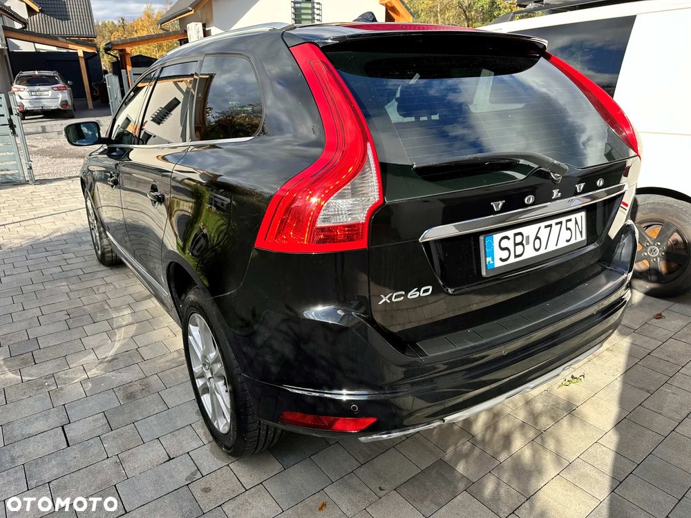 Volvo XC 60 D4 Drive-E Momentum - 5