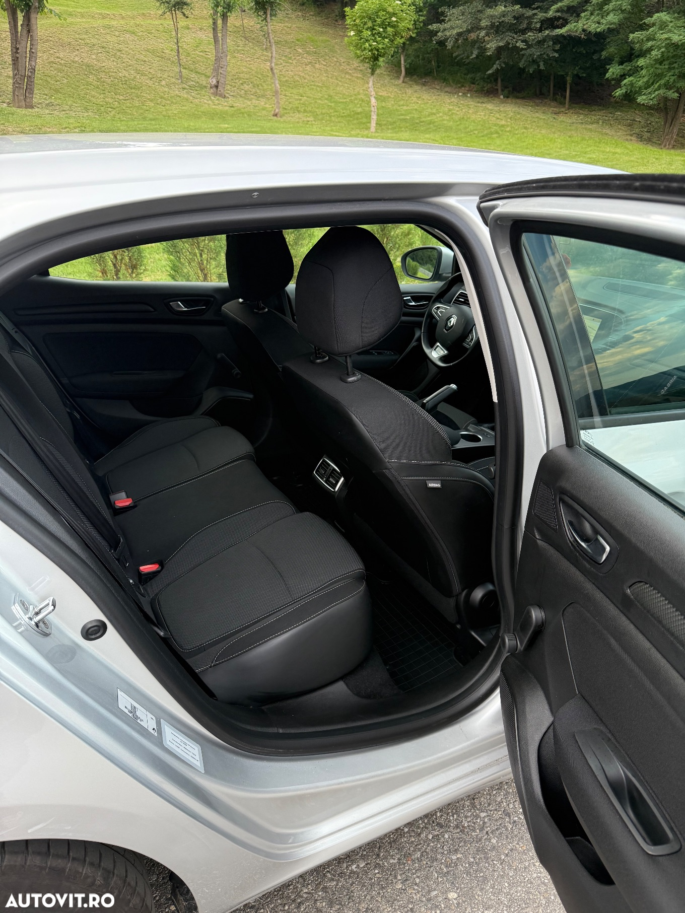 Renault Megane BLUE dCi Intens - 10