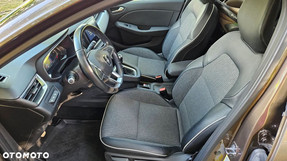 Renault Clio TCe 100 BUSINESS EDITION - 21