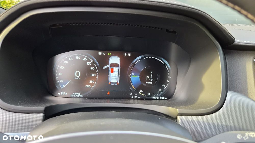 Volvo V90 T8 AWD Plug-In Hybrid R-Design - 14