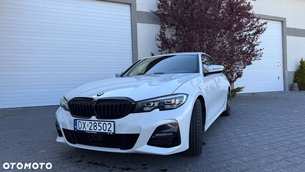 BMW Seria 3 320d xDrive mHEV M Sport sport - 1
