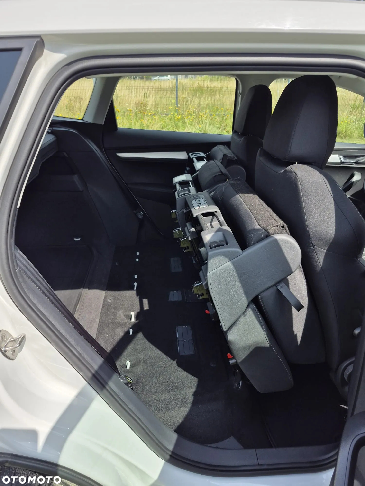 Skoda Karoq 2.0 TDI SCR 4x4 Ambition DSG - 6