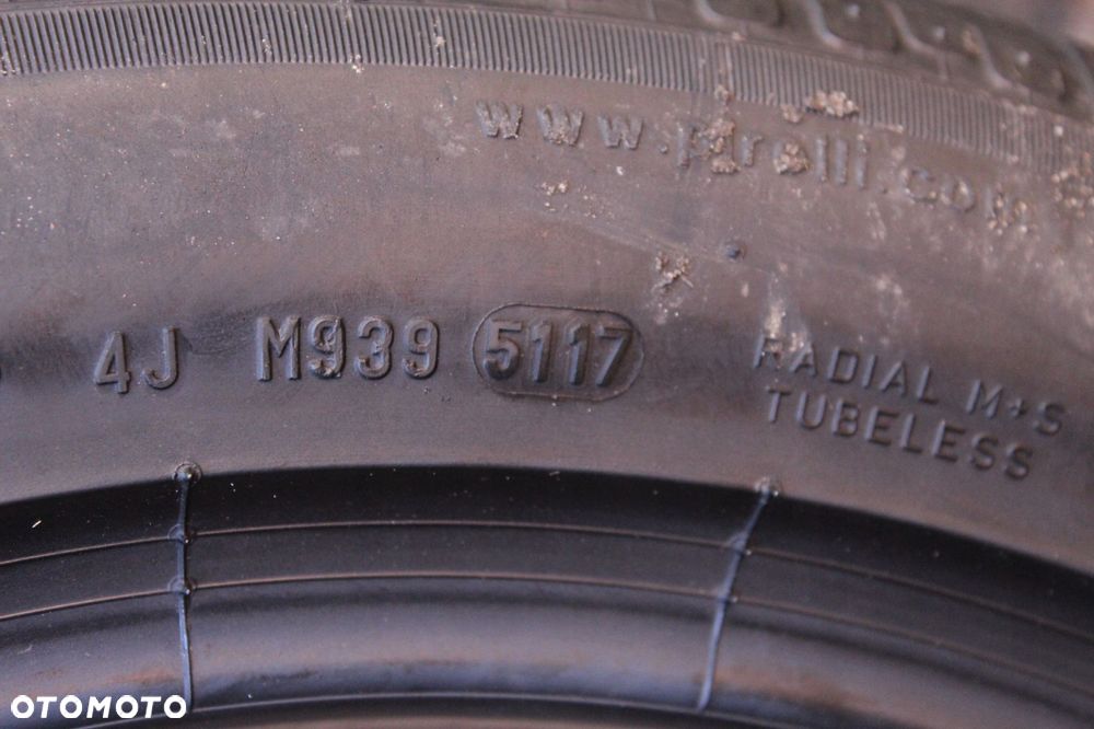 2x 245/45r18 pirelli sottozero winter 240 serie ii rsc * 100v 17r - 7