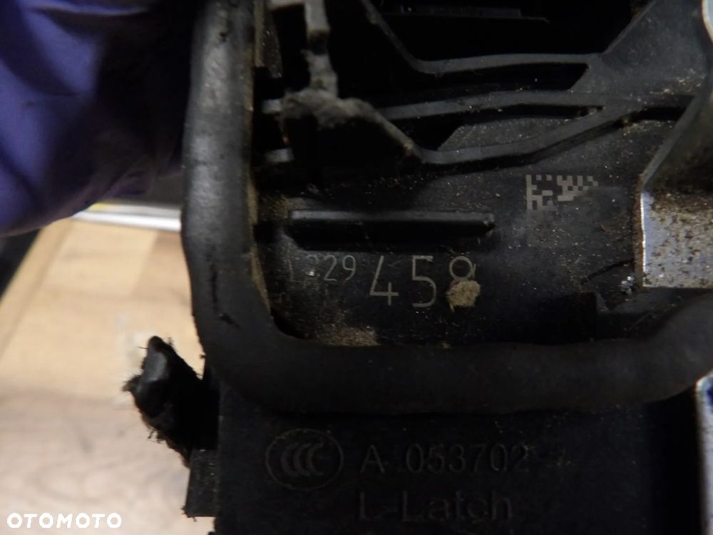BMW - F10,F20,F30 - ZAMEK DRZWI - PRAWY PRZÓD - EUROPA - 7229458 - 2