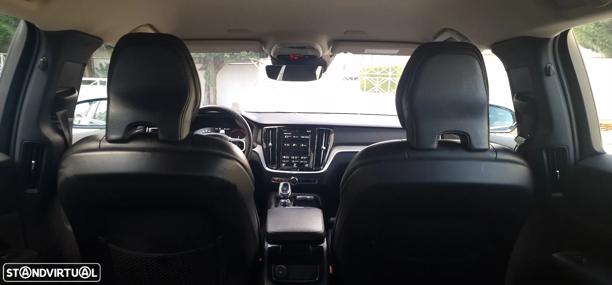 Volvo V60 2.0 T6 AWD TE R-Design Expression - 8