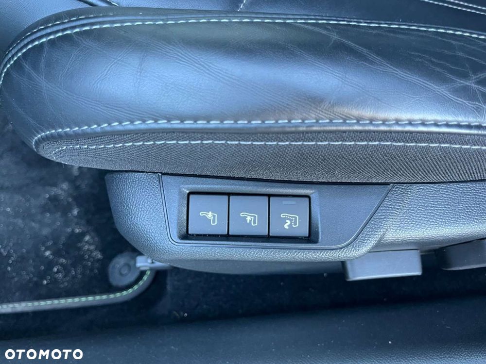 Peugeot 208 1.2 PureTech Allure S&S EAT8 - 25