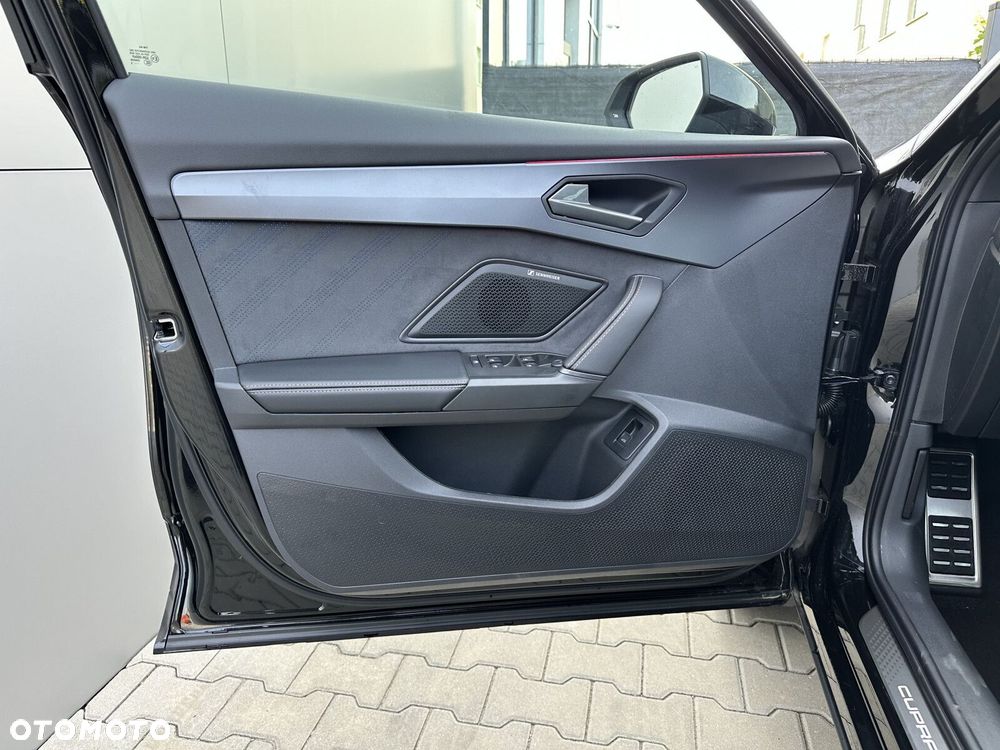 Cupra Formentor 1.5 eTSI mHEV DSG - 13