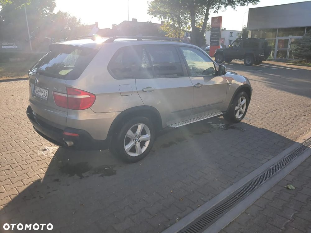 BMW X5 3.0si xDrive - 10