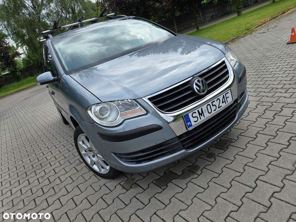 Volkswagen Touran 1.6 Basis - 32
