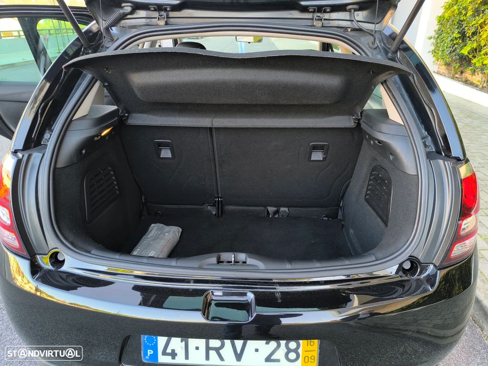 Citroën C3 1.2 PureTech Shine - 13