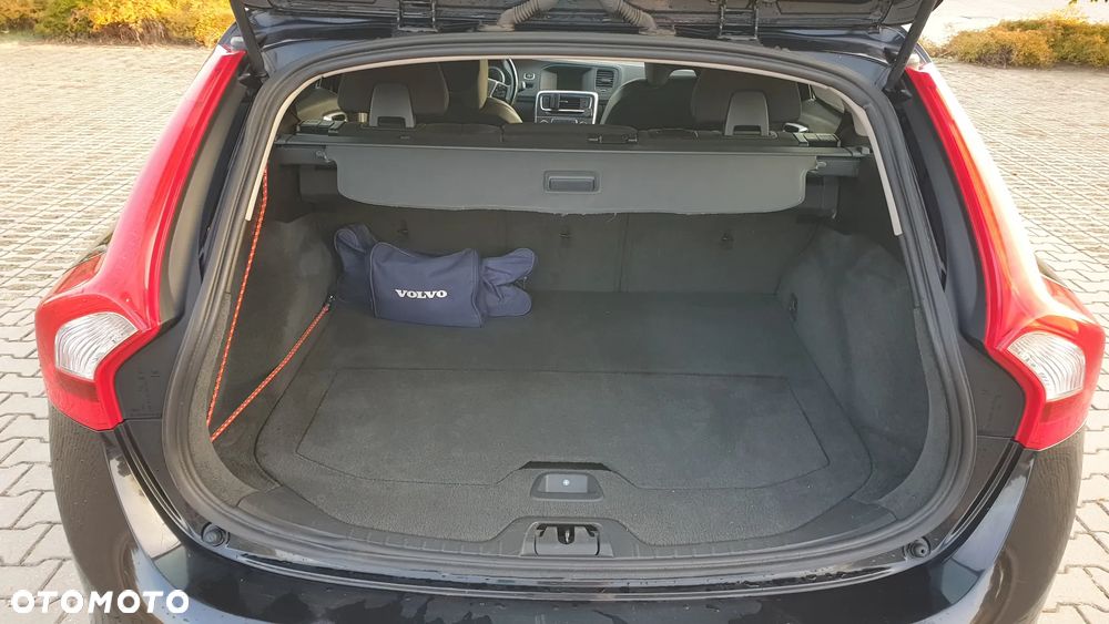 Volvo V60 D3 Summum - 7