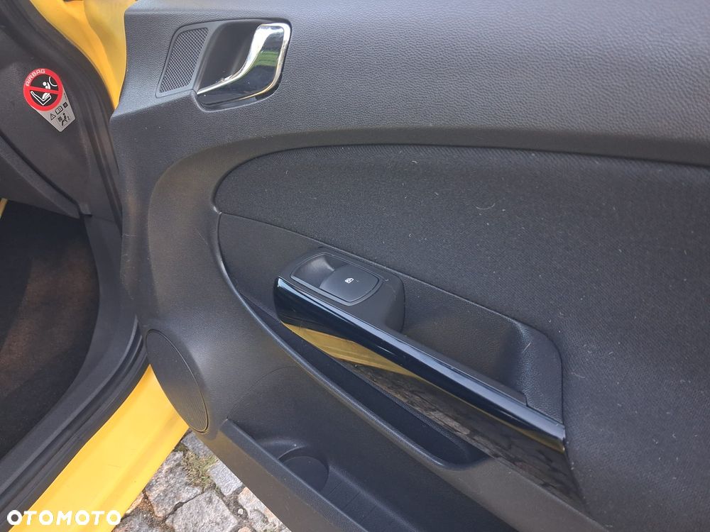 Opel Corsa - 24