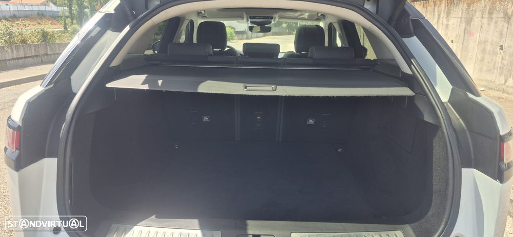 Land Rover Range Rover Velar 2.0d R-Dynamic S - 30