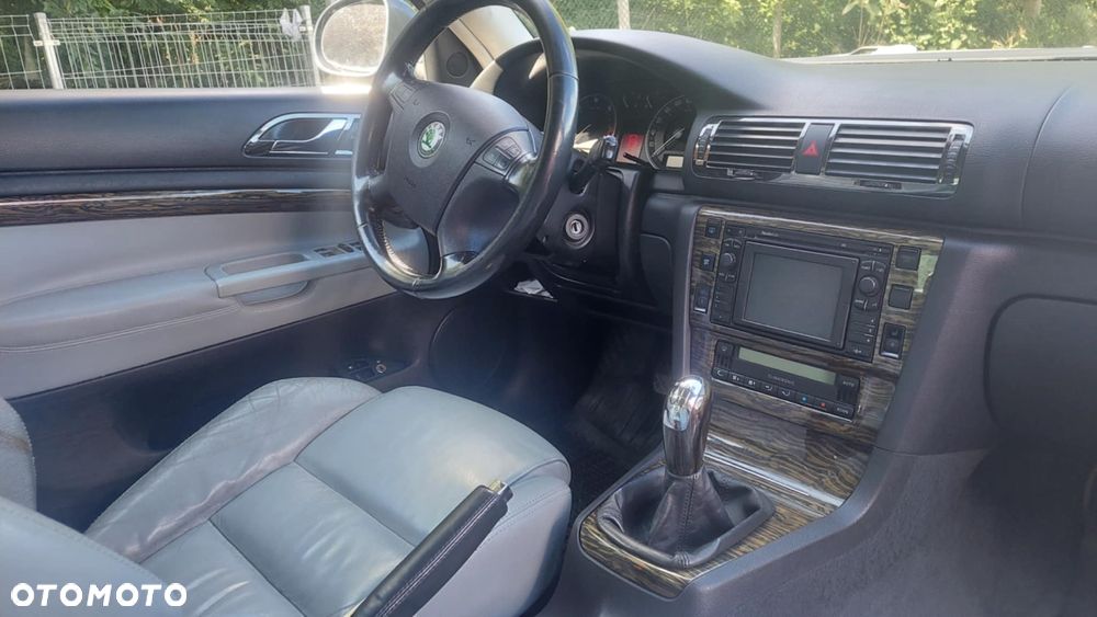 Skoda Superb 2.0 TDI DPF L&K - 12