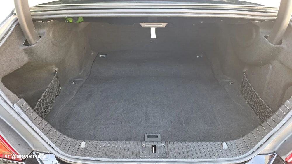 Mercedes-Benz CLS 250 CDi BlueEfficiency - 52