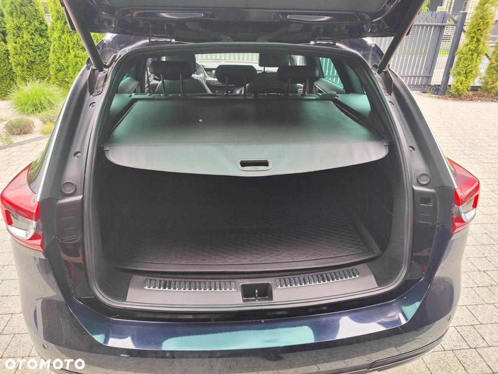 Opel Insignia 2.0 T 4x4 Innovation S&S - 28