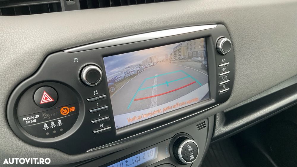Toyota Yaris - 21