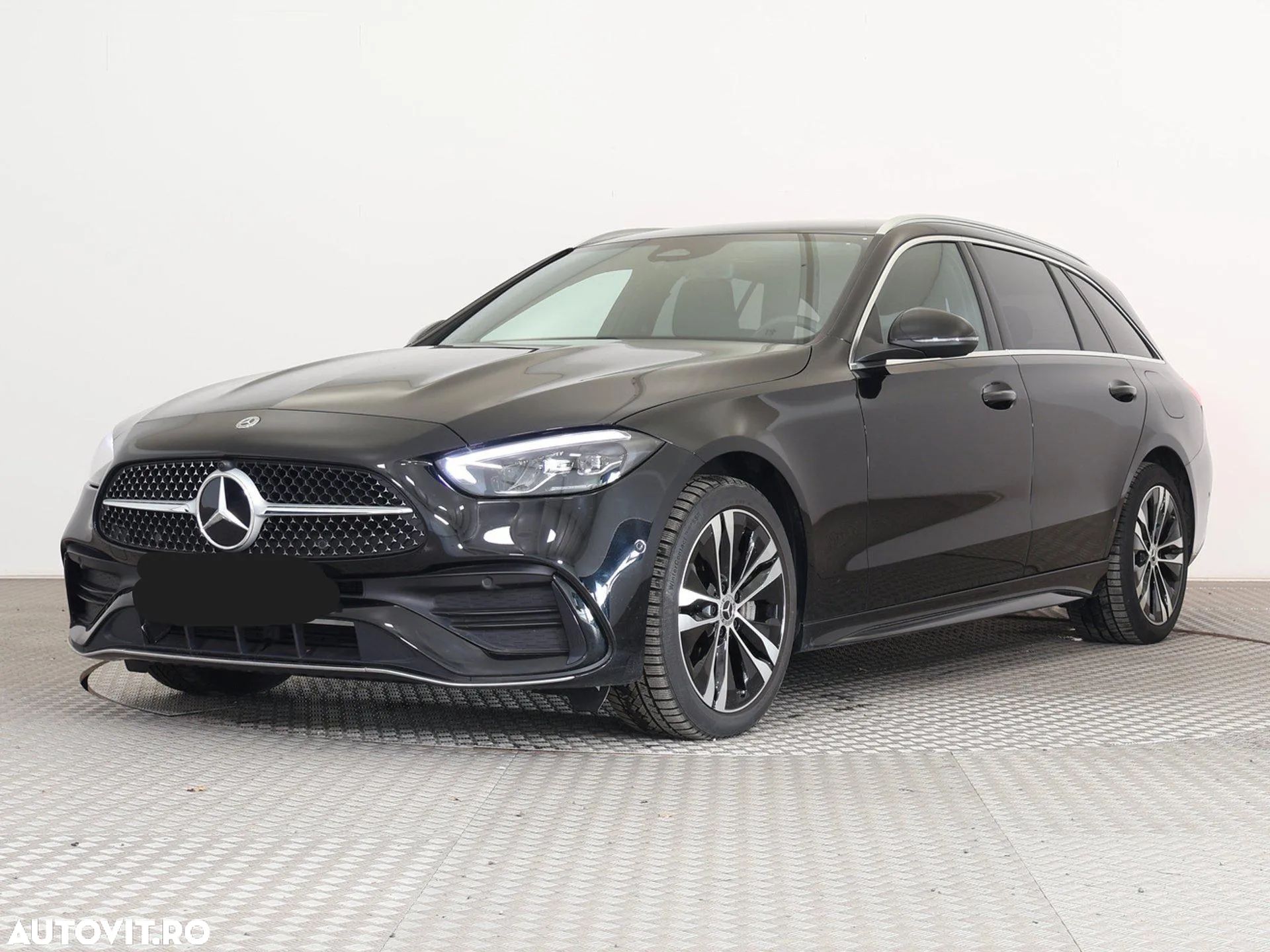 Mercedes-Benz C 300 e T 9G-TRONIC AMG Line - 1