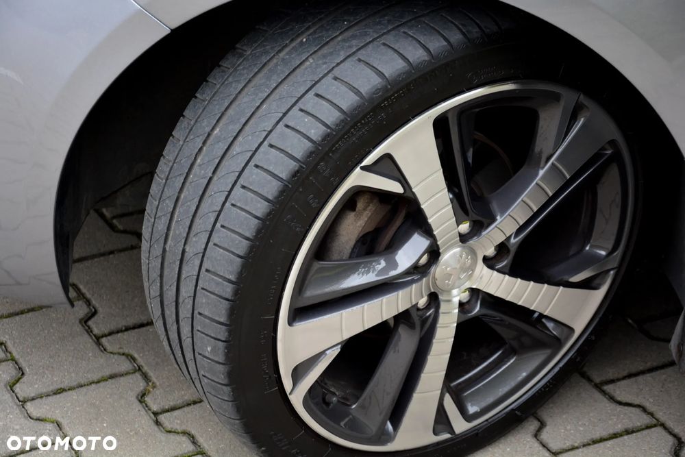 Peugeot 308 BlueHDi FAP 120 EAT6 Stop&Start GT-Line Edition - 12
