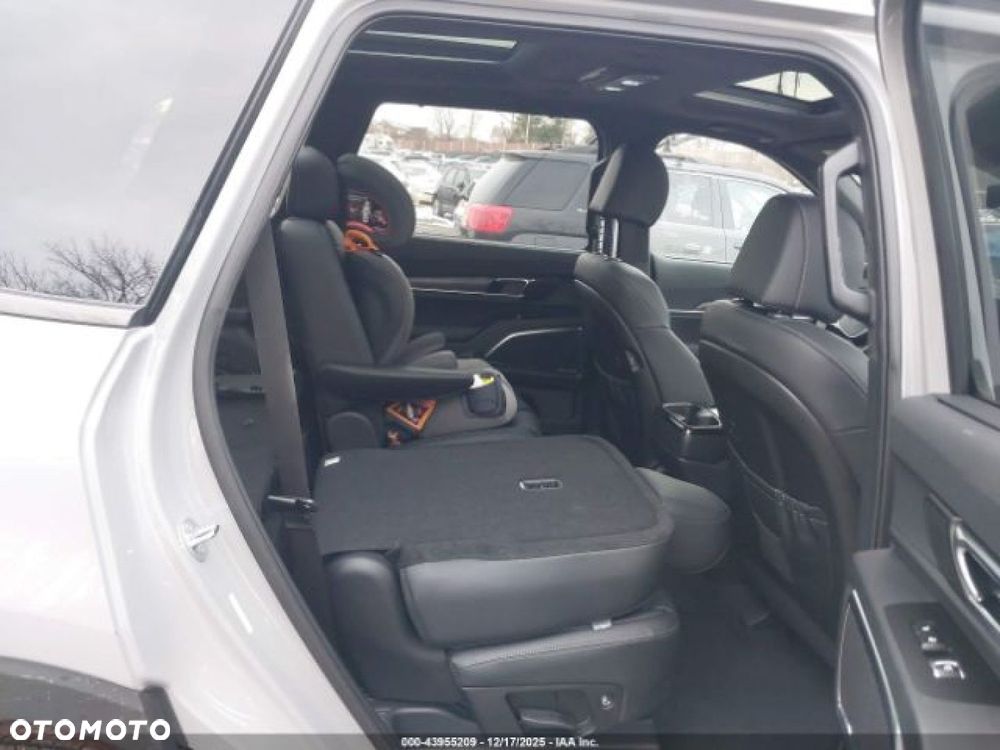 Kia Telluride - 11