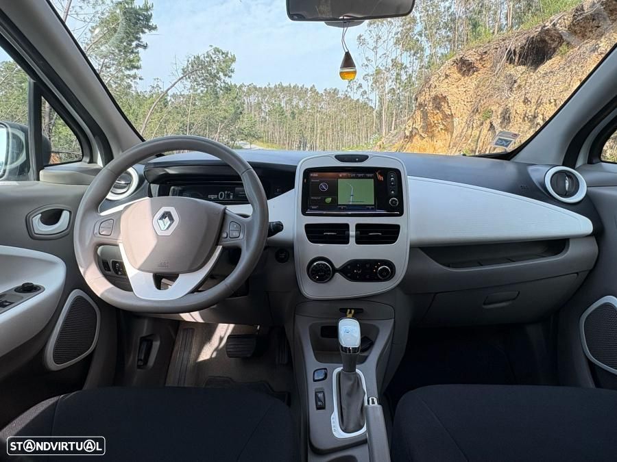 Renault Zoe (c/ Bateria) Life 40 Q90 - 18